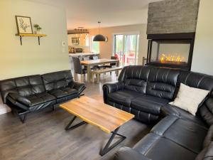 Afbeelding uit fotogalerij van Chalet des Érables in Petite-Rivière-Saint-François +15 foto's