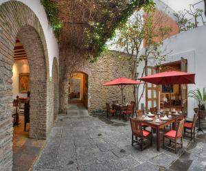 Gallery image of Hotel Boutique Casareyna in Puebla