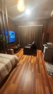 TV a/nebo společenská místnost v ubytování Algent house2