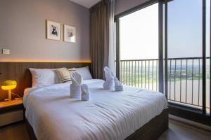 Afbeelding uit fotogalerij van ห้องพักวิวแม่น้ำ Mrt สะพานพระนั่งเกล้า in Ban Sai Ma