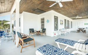 Afbeelding uit fotogalerij van Wicker Cottage by Tybee Cottages in Tybee Island