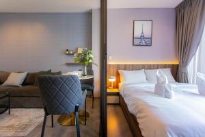 Afbeelding uit fotogalerij van ห้องพักวิวแม่น้ำ Mrt สะพานพระนั่งเกล้า in Ban Sai Ma +47 foto's