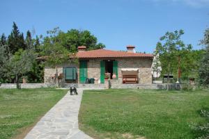 A garden outside Casa Vacanza Le Corniole