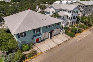 Hoone, kus puhkemaja asub