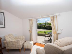 Gallery image of 2 Bed in East Chaldon DC025 in Chaldon Herring