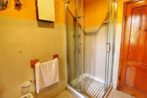 A bathroom at Casa Vacanza Le Corniole