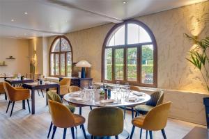 Εστιατόριο ή άλλο μέρος για φαγητό στο Sure Hotel by Best Western Saint-Quentin Ouest Le pot d étain
