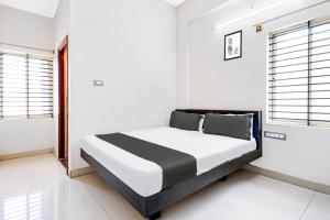 Gallery image of Hotel O Lakshmi Deluxe Lodge in Tumkūr