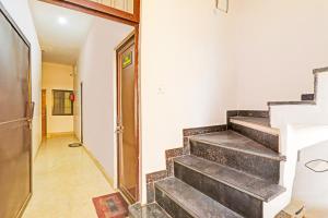 Fotografie z fotogalerie ubytování HOTEL O ANAND LOK GUEST HOUSE v destinaci Chinhat