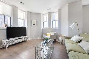 Gallery image of 2B 2BA Luxury Downtown Suite with Gym in Baltimore