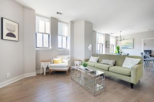 Gallery image of 2B 2BA Luxury Downtown Suite with Gym in Baltimore