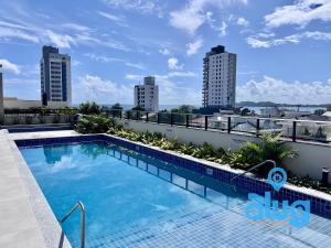 Hồ bơi trong/gần S702T1 LUXO Vista Mar, Piscina e Beto Carrero