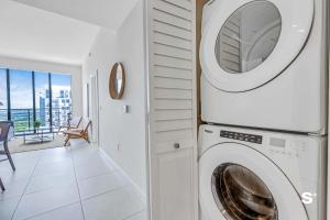 Φωτογραφία από το άλμπουμ του Doral 2BD Condo with Skyline Views and Fitness Center στο Μαϊάμι +26 φωτογραφίες