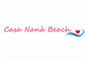 Un logotipo para una playa con un corazón y las palabras Cacao Nana Beach. en Casa Nanà Beach, en Lido Adriano