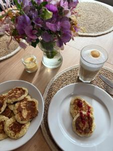 Φαγητό σε αυτή η παραθεριστική κατοικία ή κάπου εκεί κοντά