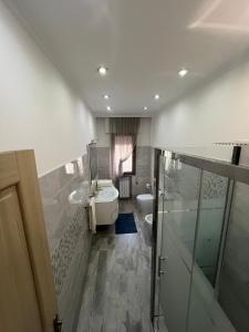 Koupelna v ubytování Stefany house + 13 fotografií