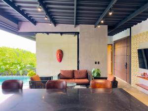 Φωτογραφία από το άλμπουμ του Arquitectura Vanguardista Cerca A Parque del Cafe σε Quimbaya