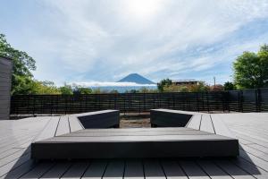 En generel udsigt til bjerge eller udsigt til bjerge taget fra feriehuset + 4 billeder