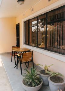 Balkón nebo terasa v ubytování Meanwood Ndeke Lusaka Airport Apartments by Cozy Stead