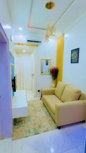 Φωτογραφία από το άλμπουμ του Amia Gold Luxury Apartments στην Αμπούζα