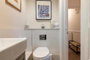 Et badeværelse på Heritage Retreat - Aldeburgh + 6 billeder