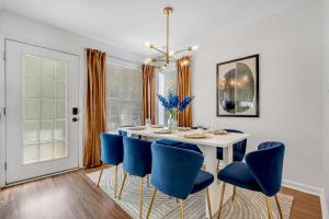 Φωτογραφία από το άλμπουμ του Lakefront 3BD - Ping Pong, Movie Nights - Near FSU σε Ταλαχάσι