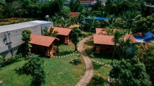 a model of a house with a winding road at Homestay 25 tháng 12 Tàpao - Đồng Kho - Tánh Linh in Tánh Linh