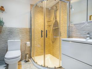 Ένα μπάνιο στο 3 Bed in Knaresborough 74150 +9 φωτογραφίες