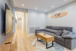 TV/trung tâm giải trí tại Apartamento Boutique Logroño Centro