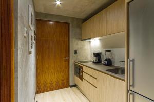 Dapur atau dapur kecil di Arte en Estudio Tuk Tulum I