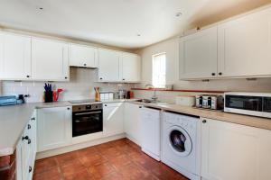 Gallery image of Fieldmouse Barn in Bodham
