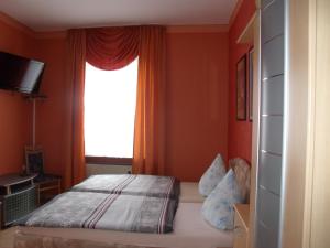 Postel nebo postele na pokoji v ubytování Hotel Sessellift