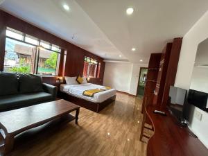 Et tv og/eller underholdning på Vang Vieng Sky Mountain View Hotel