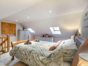Ένα ή περισσότερα κρεβάτια σε δωμάτιο στο 1 bed in Liskeard 89250