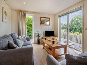 Μια τηλεόραση ή/και κέντρο ψυχαγωγίας στο 2 Bed in Conwy 50287
