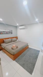 Postel nebo postele na pokoji v ubytování Horizon Condo 1BR