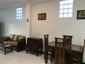 Χώρος καθιστικού στο Fully Furnished House For Short Term Rent In Colombo