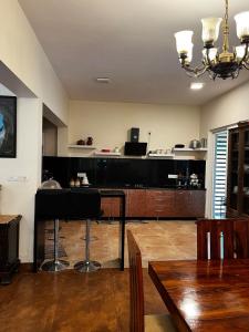 Fotografie z fotogalerie ubytování Aeon Root Bridges by Tripture - Villa at Nandi Hills v destinaci Nandi