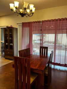 Fotografie z fotogalerie ubytování Aeon Root Bridges by Tripture - Villa at Nandi Hills v destinaci Nandi