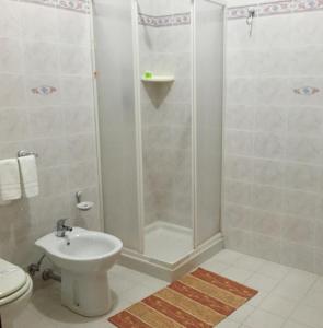 Koupelna v ubytování Castelvetere Hotel