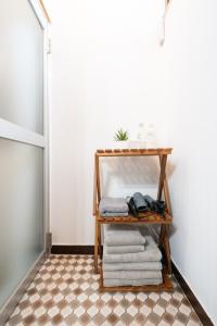 Gambar di galeri bagi 9 mins walk from Kawaramachi St Private rental MAX 6 people di Takamatsu