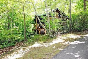 Φωτογραφία από το άλμπουμ του Rustic Copperhill Cabin Perfect for a Romantic Getaway in Tennessee σε Copperhill +70 φωτογραφίες