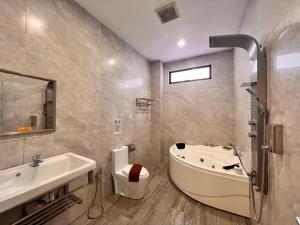 Koupelna v ubytování Sim Vintage Villa Langkawi + 41 fotografií