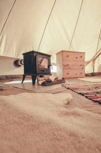 Fotografie z fotogalerie ubytování Fantastic Glamping Resort for Unique Getaways in Romania v destinaci Şirnea + 7 fotografií