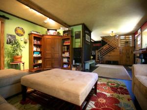 Knihovna v prázdninového domu