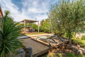 Κήπος έξω από το Villa