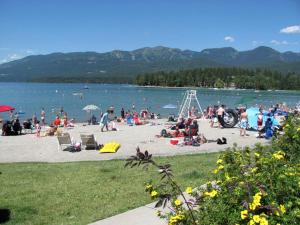 Příroda nedaleko prázdninového domu + 3 fotografie