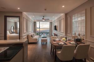Χώρος καθιστικού στο Ocean View Luxury Apartment Đà Nẵng