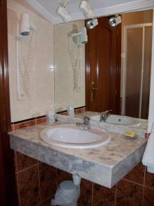 Koupelna v ubytování Hostal Virgen del Villar