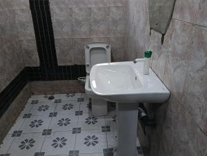 Un baño de Eliko Hotels and suites 23 fotos más